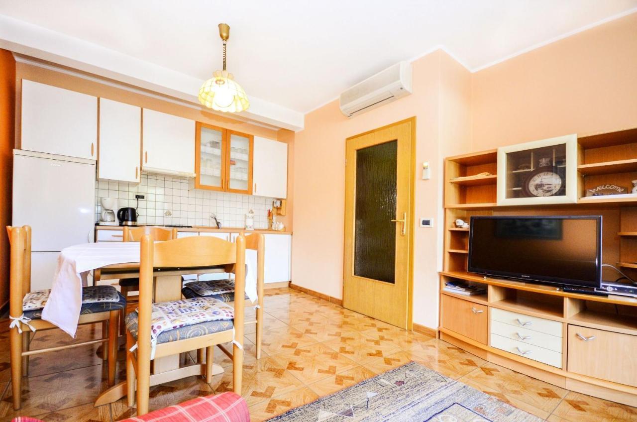 Apartments Marija Umag Eksteriør billede